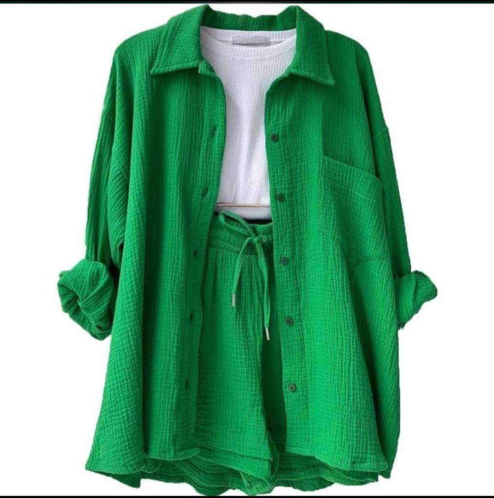 Casual women blouse and short
