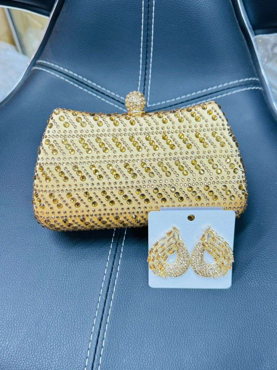 CLUTCHES AND EARRINGS