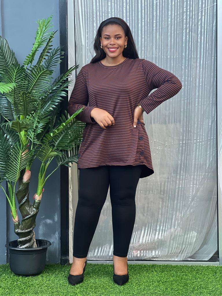 Free size casual women round top and tight