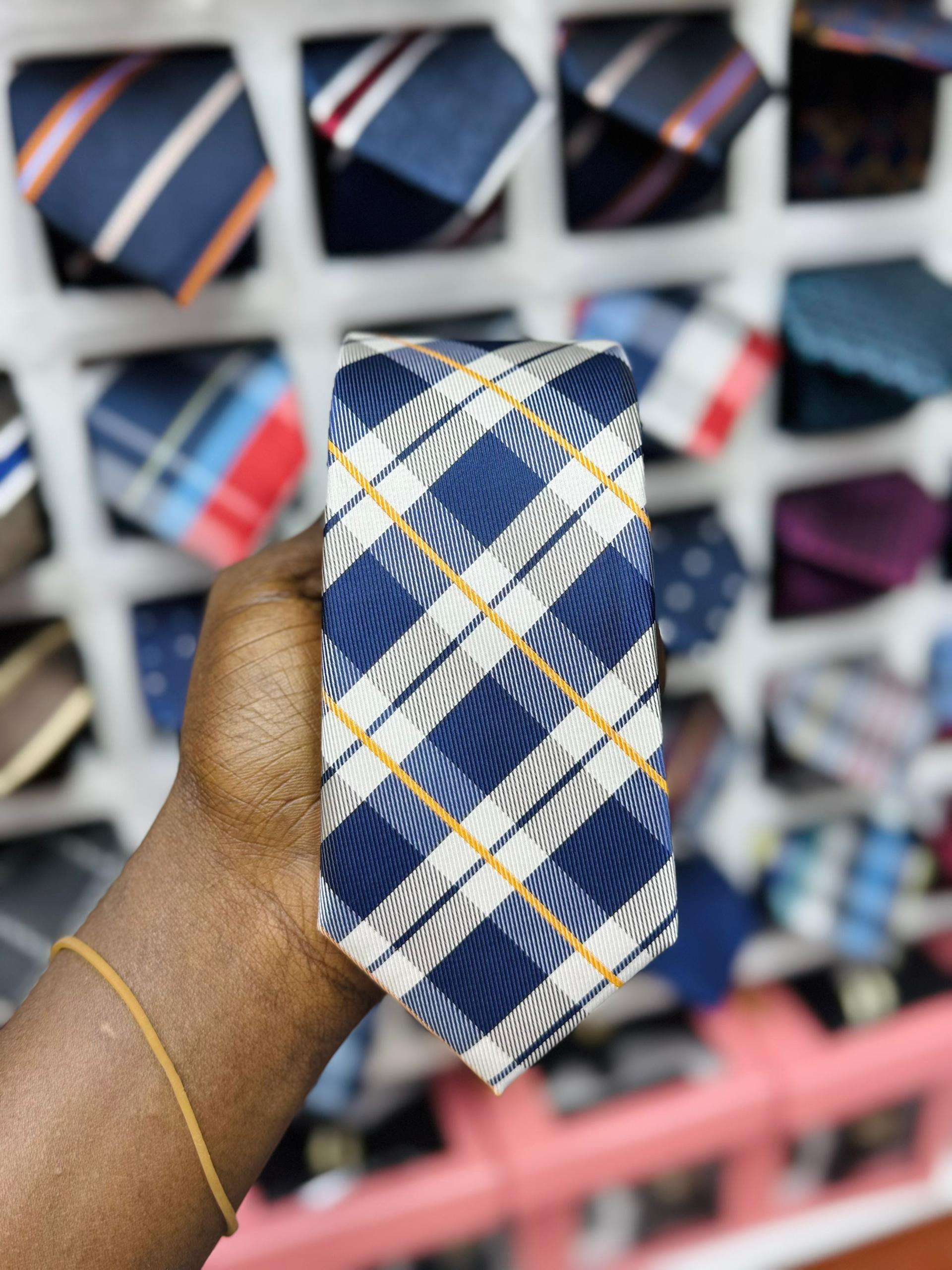 Men's Plaid Woven Microfiber Tie and Pocket Square