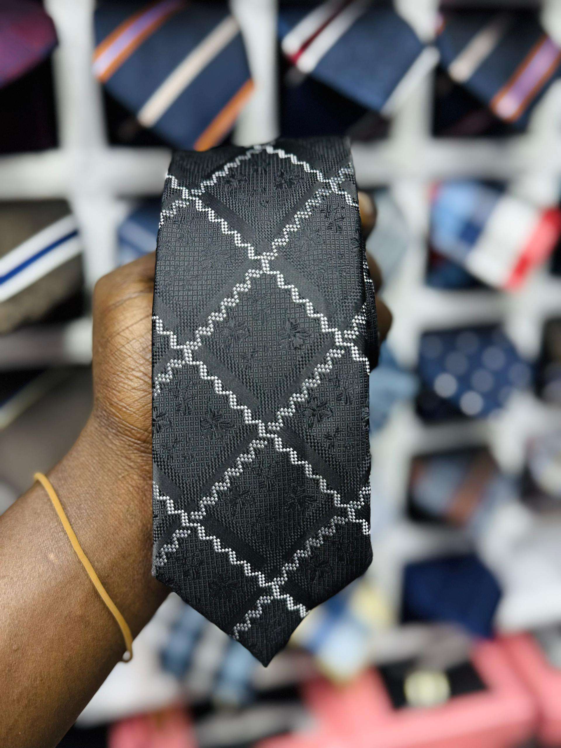 Men's Plaid Woven Microfiber Tie and Pocket Square