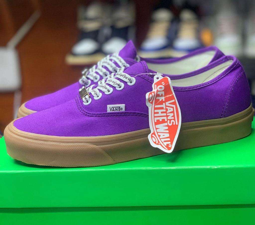 VANS Authentic Lo Pro Sneakers ChapMart Online Marketplace for Fast Growing Businesses