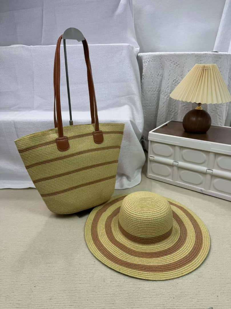 Classic fashion handbag and hat