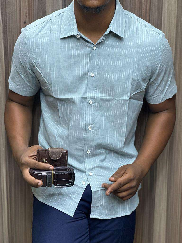 Male cotton short sleeves shirt