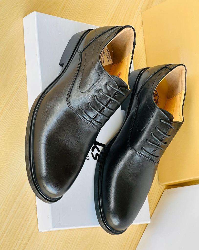 Italian leather male shoes